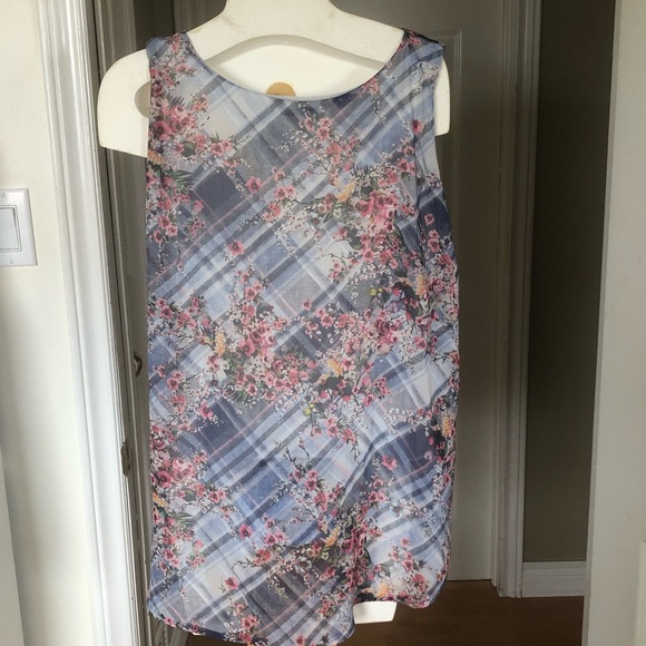 🛍Floral Patika sleeveless top Size M - Picture 4 of 8